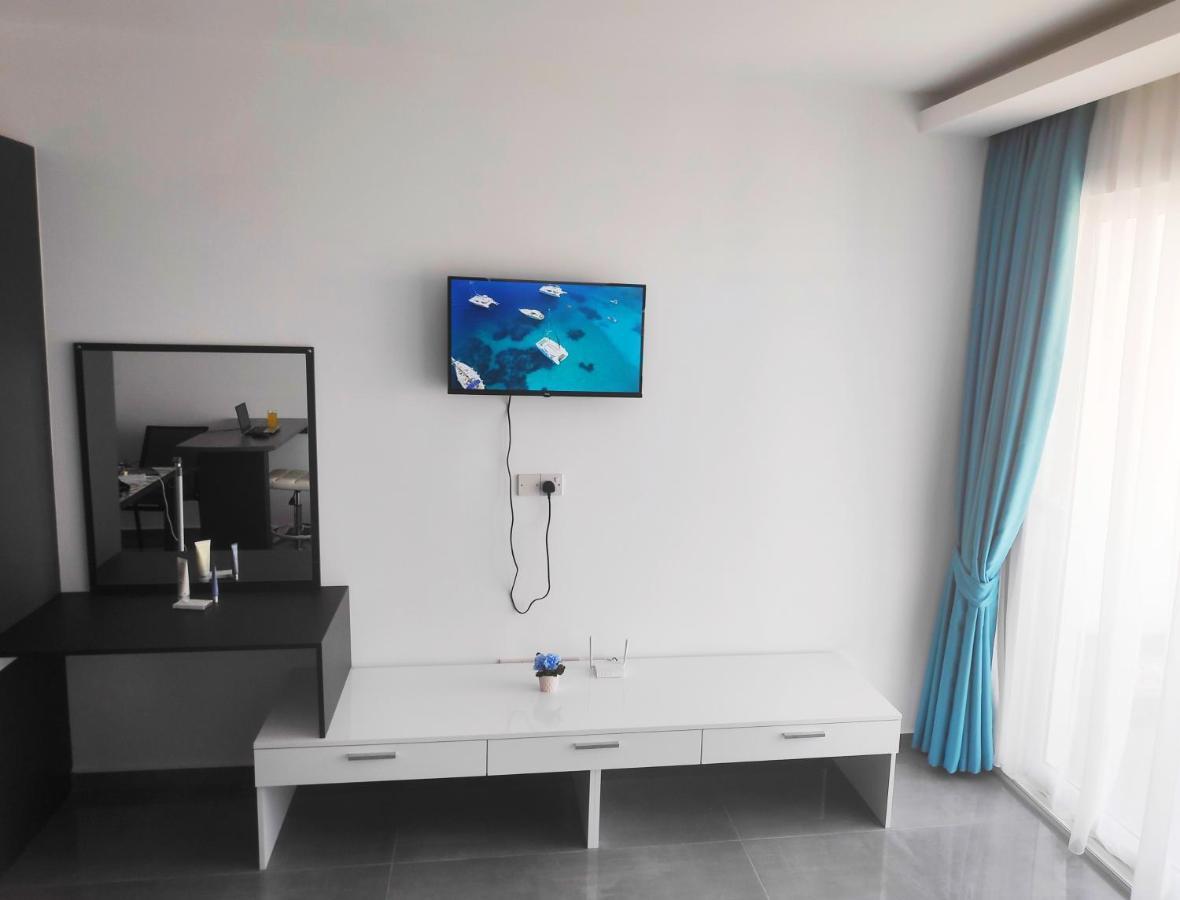 Relax&Dream Apartment Long Beach Agios Georgios  Buitenkant foto