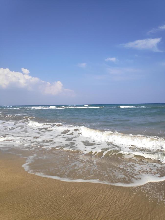 Relax&Dream Apartment Long Beach Agios Georgios  Buitenkant foto
