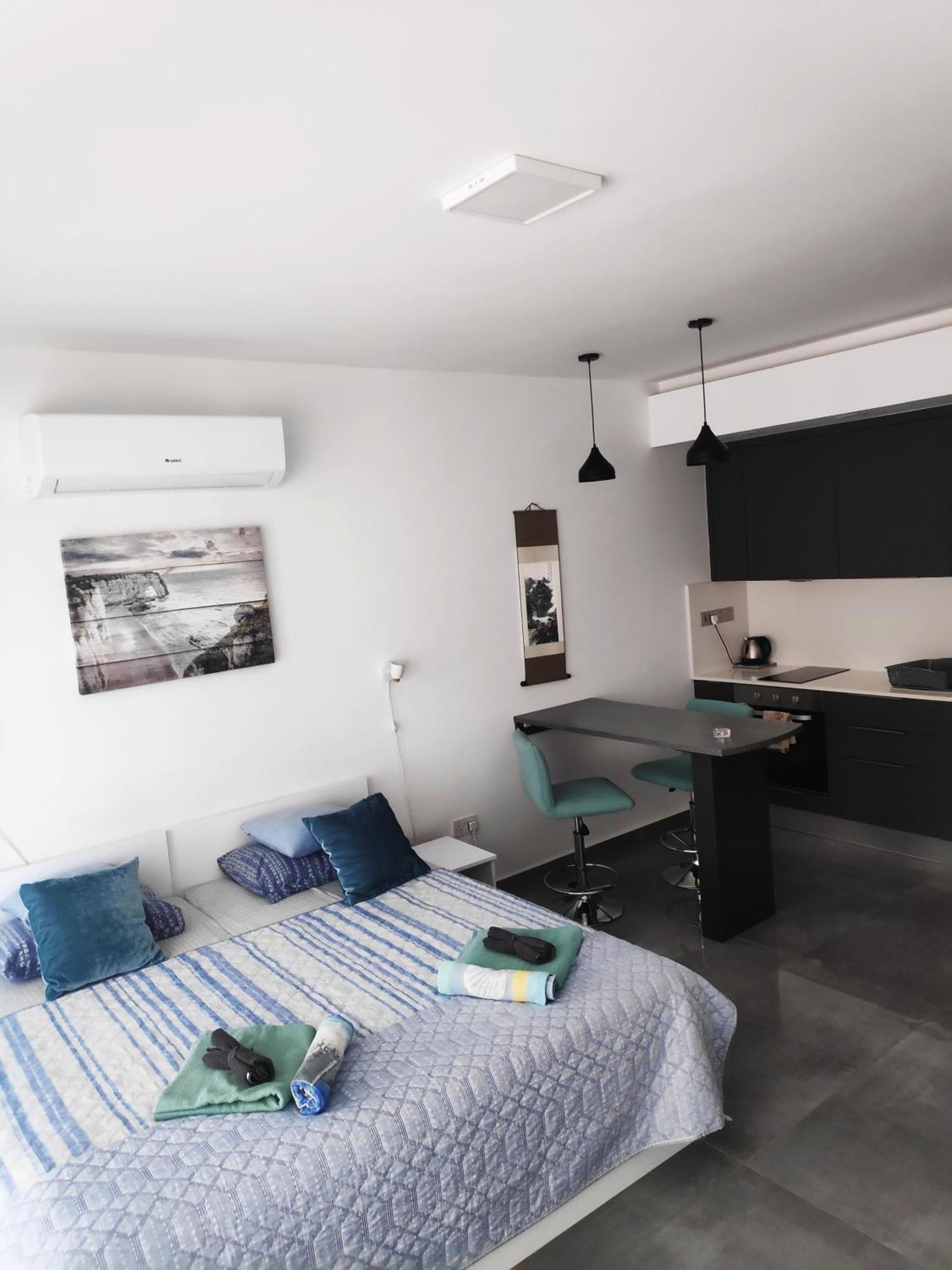 Relax&Dream Apartment Long Beach Agios Georgios  Buitenkant foto